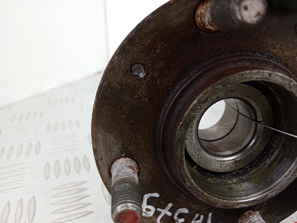 Ступица задняя правая KIA Cerato I 2004-2009