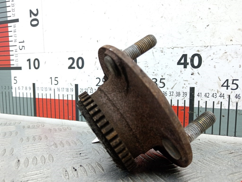 Ступица задняя левая KIA Cerato I 2004-2009