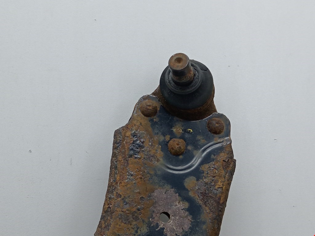 Рычаг передний левый FORD Fiesta 2001-2008