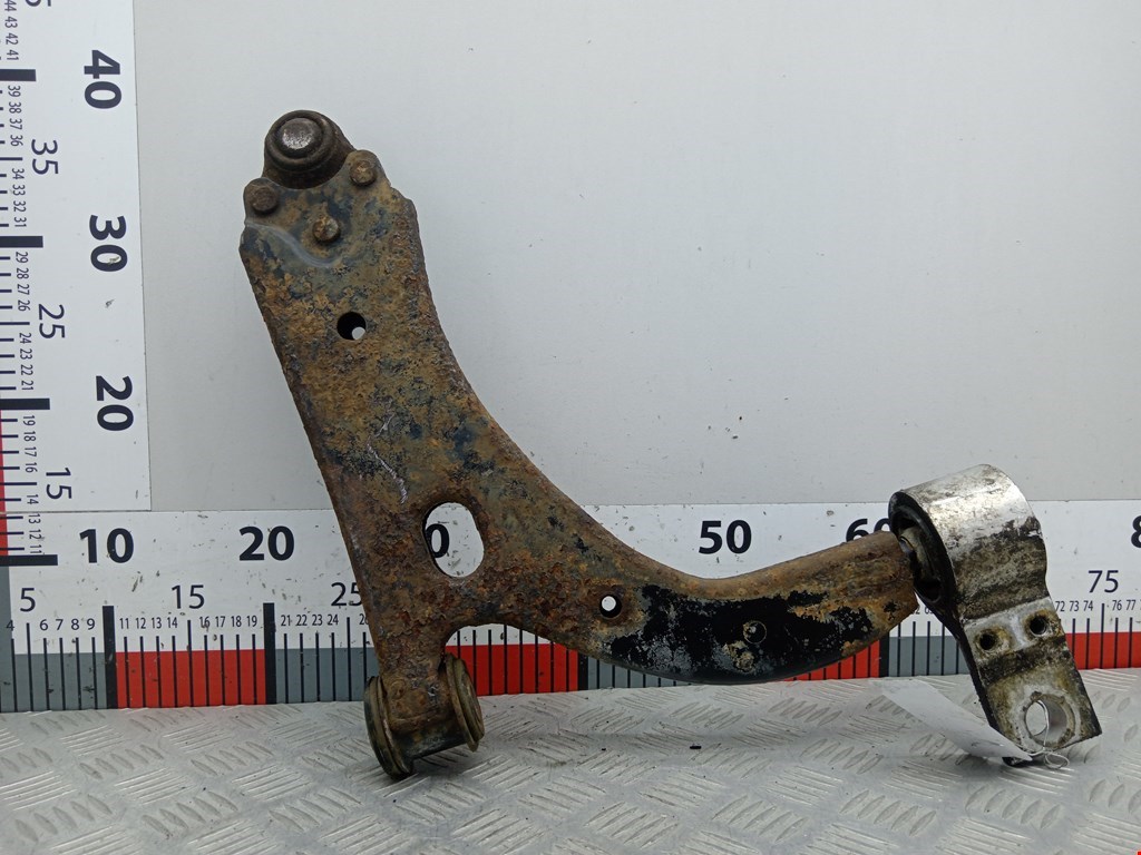 Рычаг передний левый FORD Fiesta 2001-2008