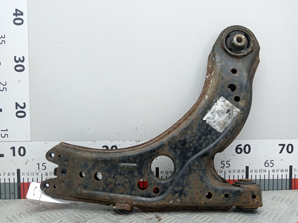 Рычаг передний левый VOLKSWAGEN Golf IV 1997-2003