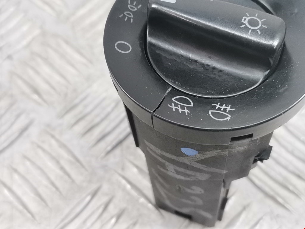 Переключатель света фар VOLKSWAGEN Bora 1998-2005