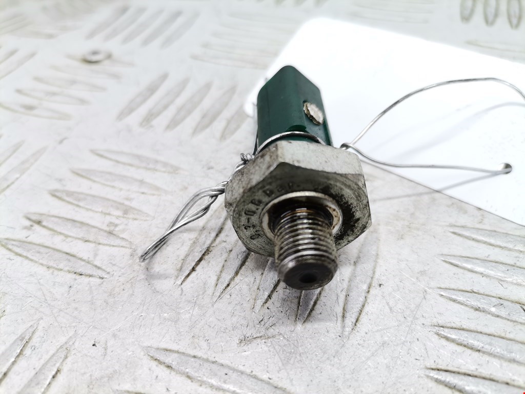 Датчик давления масла VOLKSWAGEN Golf IV 1997-2003