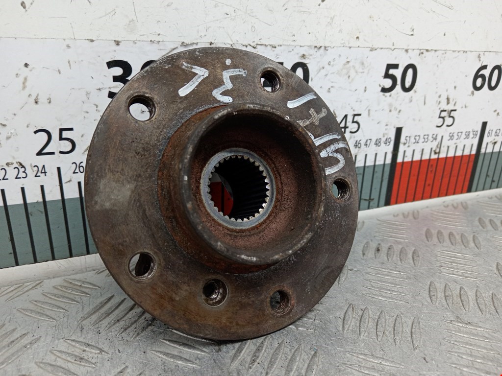 Ступица задняя левая/правая BMW 5er 5 серия E39 1995-2004