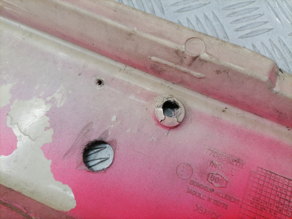 Усилитель переднего бампера (передний) RENAULT Master 1998-2010