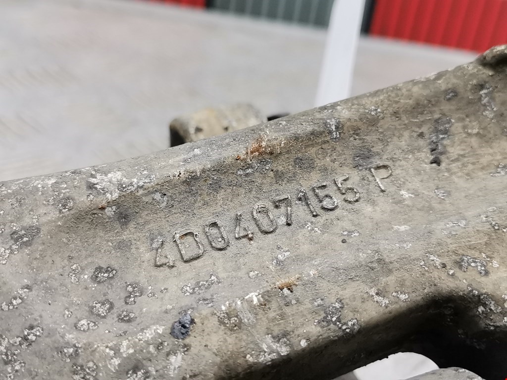 Рычаг передний правый VOLKSWAGEN Passat B5 1997-2005