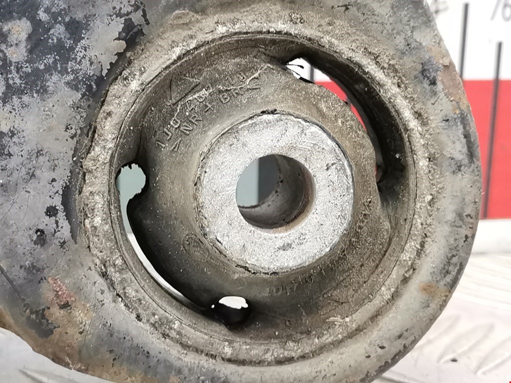 Рычаг передний левый VOLKSWAGEN Golf IV 1997-2003