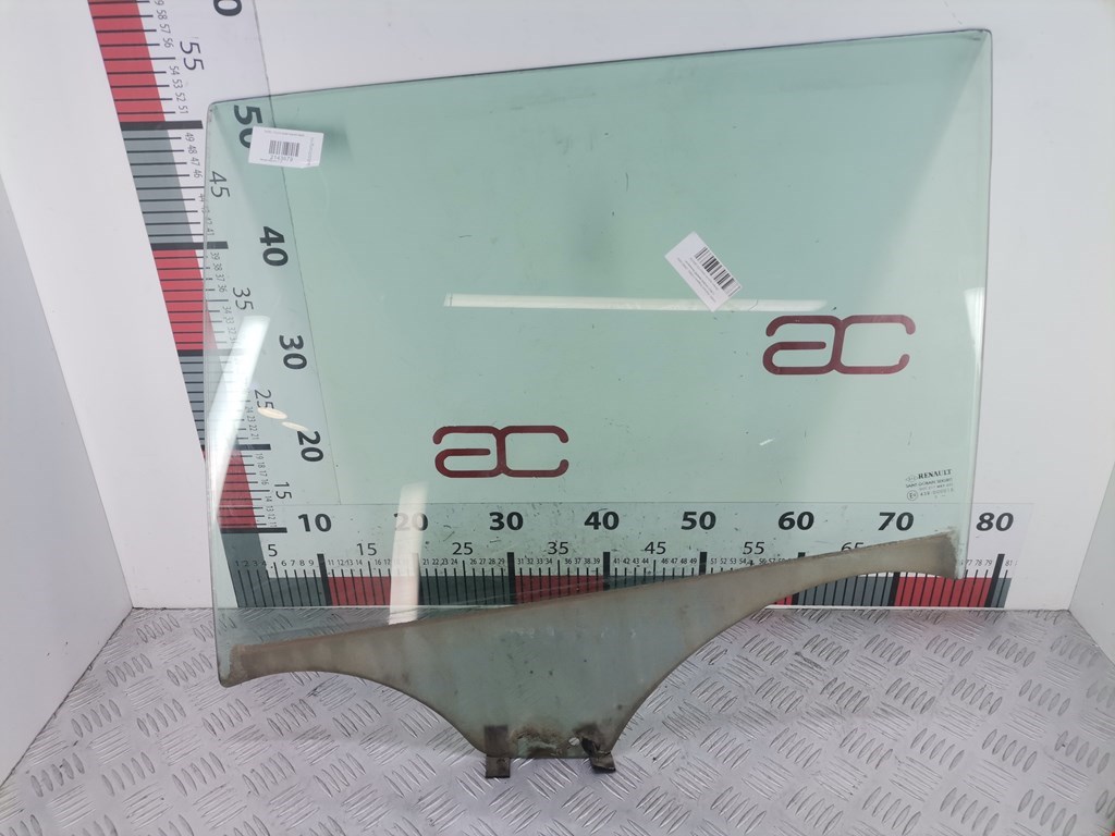 Стекло двери заднее левое RENAULT Megane II 2002-2009