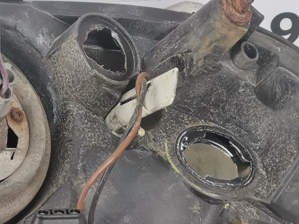 Фара правая CHRYSLER PT Cruser 2000-2010