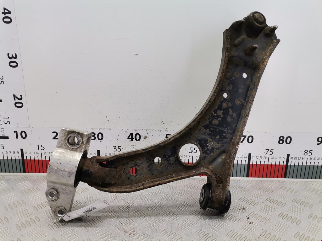 Рычаг передний правый VOLKSWAGEN Caddy III 2004-2015