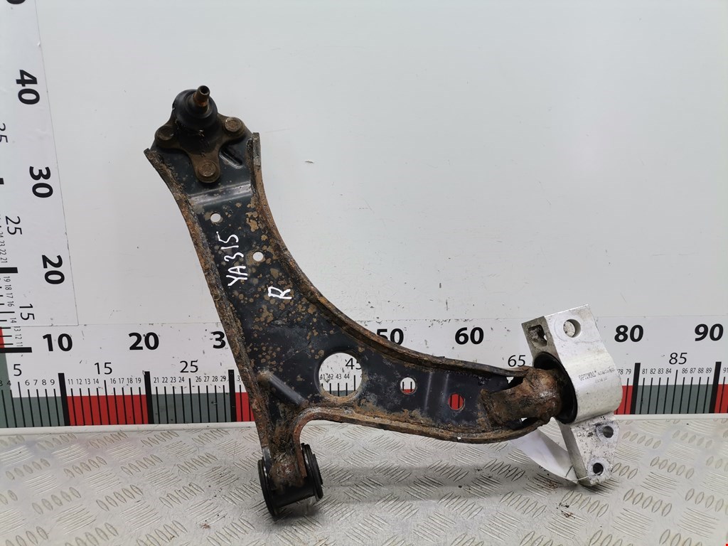 Рычаг передний правый VOLKSWAGEN Caddy III 2004-2015