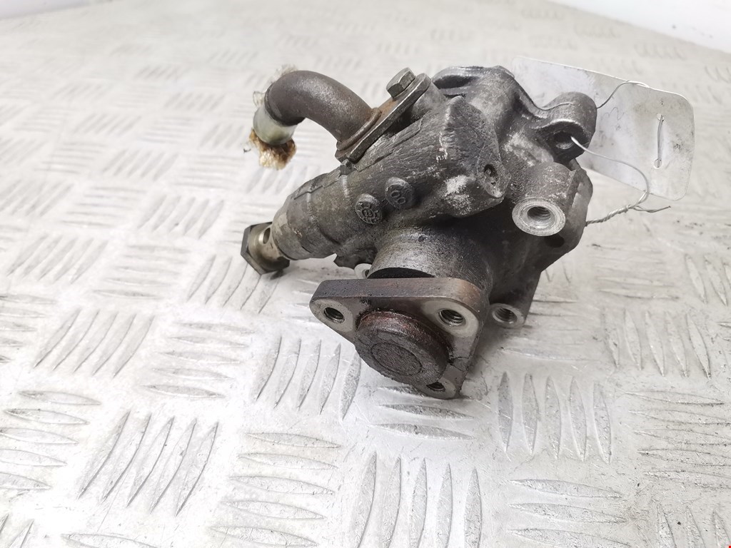 Насос гидроусилителя руля (ГУР) VOLKSWAGEN Passat B5 1997-2005