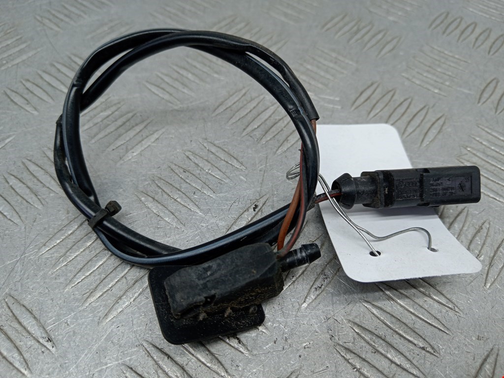 Форсунка омывателя лобового стекла AUDI A3 8L 1996-2003