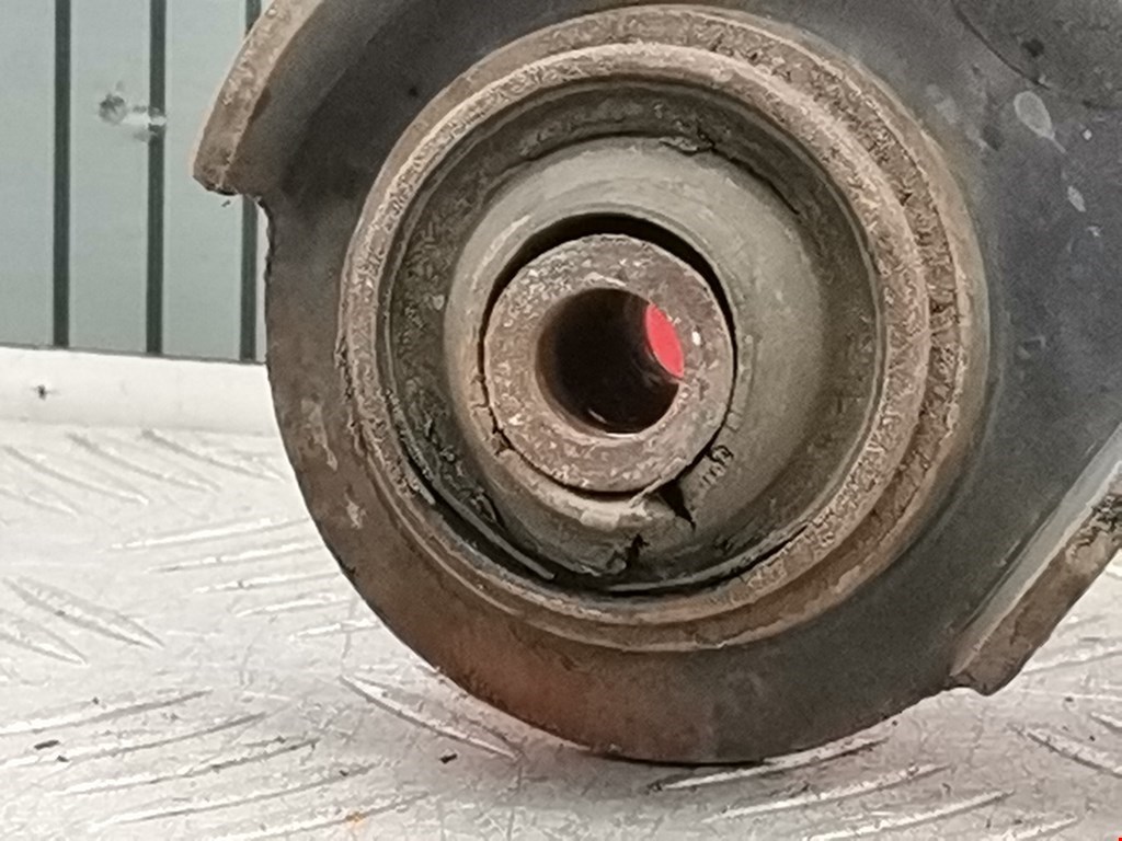 Рычаг передний левый FORD Mondeo II 1996-2000