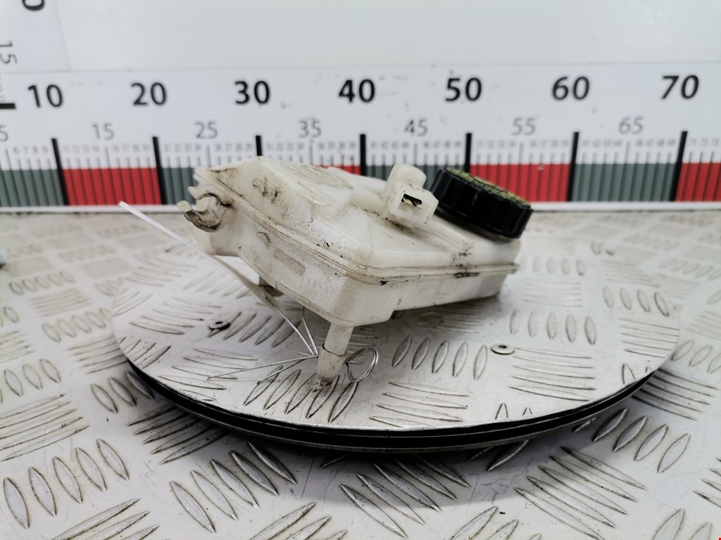 Бачок главного тормозного цилиндра PEUGEOT 206 1998-2012