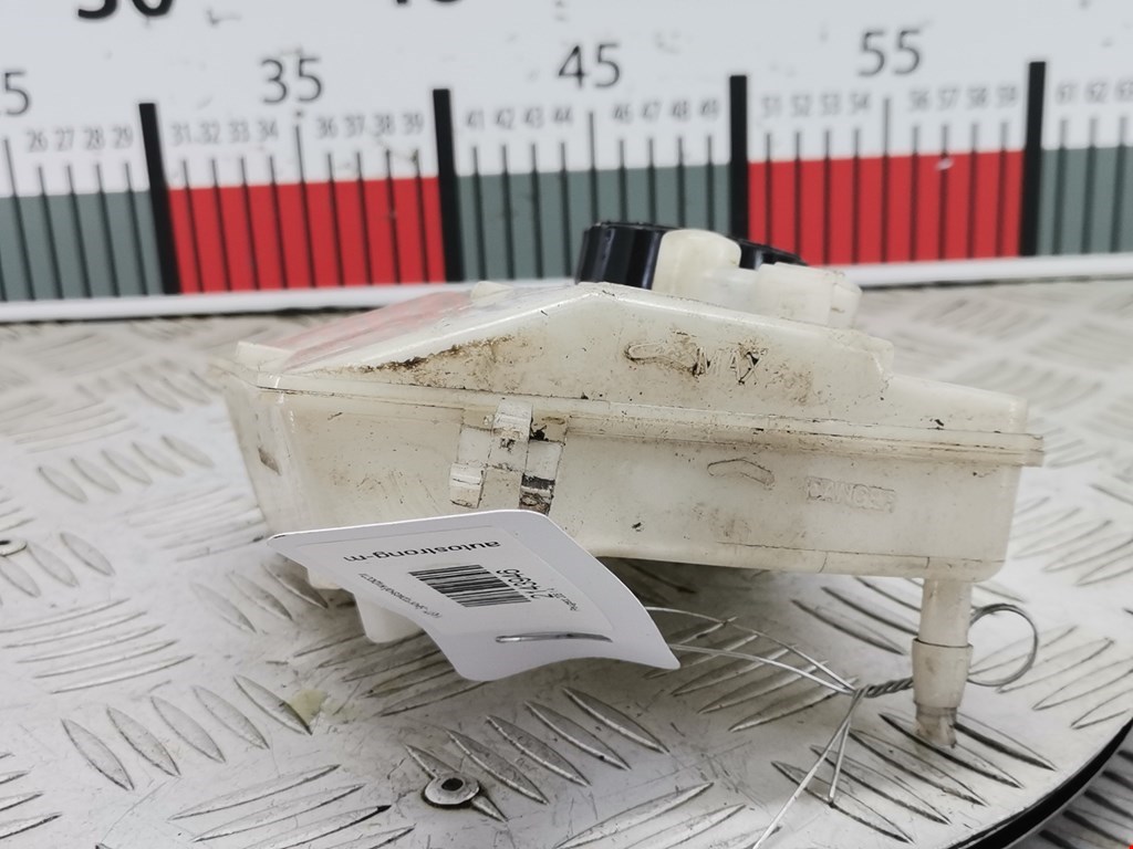 Бачок главного тормозного цилиндра PEUGEOT 206 1998-2012