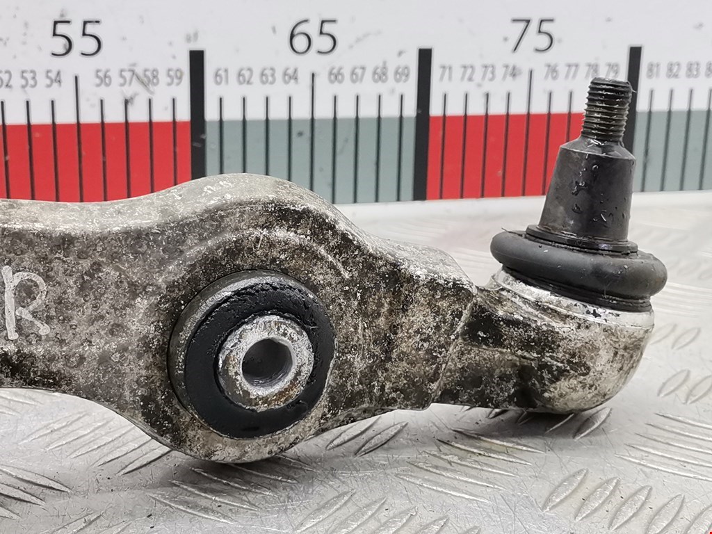 Рычаг передний правый VOLKSWAGEN Passat B5 1997-2005