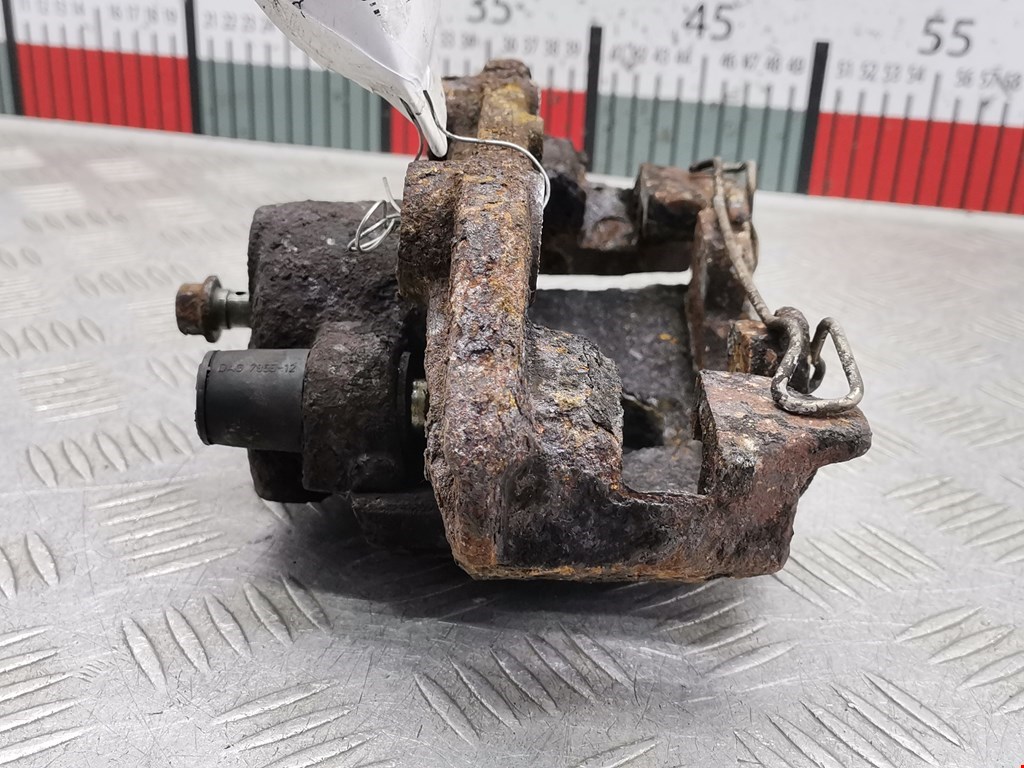 Суппорт передний правый OPEL Corsa B 1993-2000