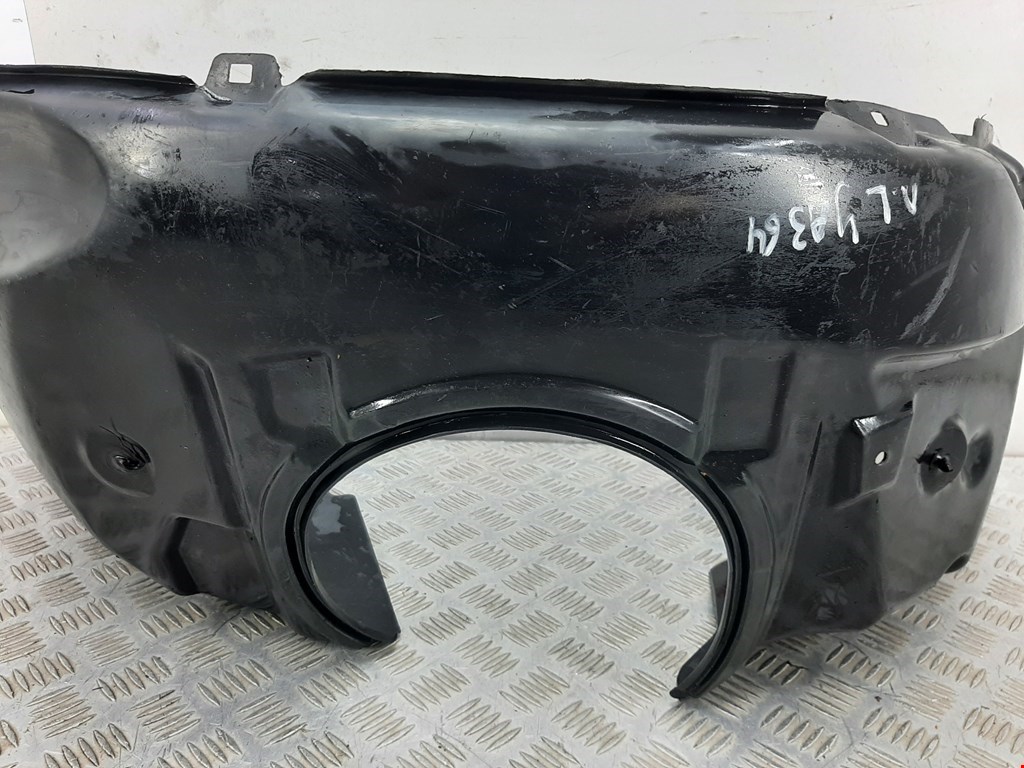 Локер (подкрылок) передний левый FORD Mondeo II 1996-2000