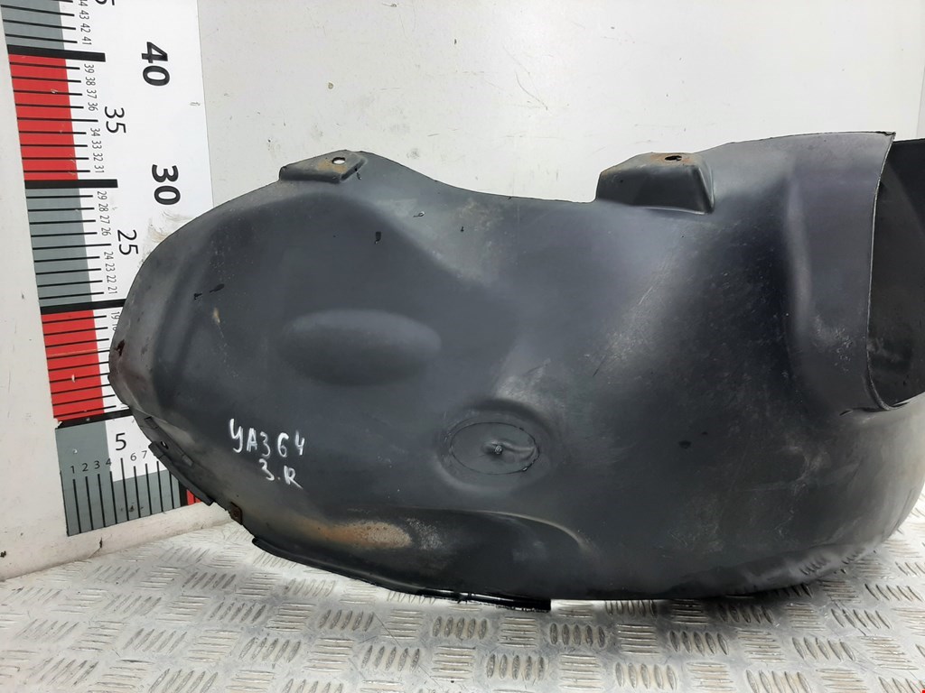 Локер (подкрылок) задний правый FORD Mondeo II 1996-2000