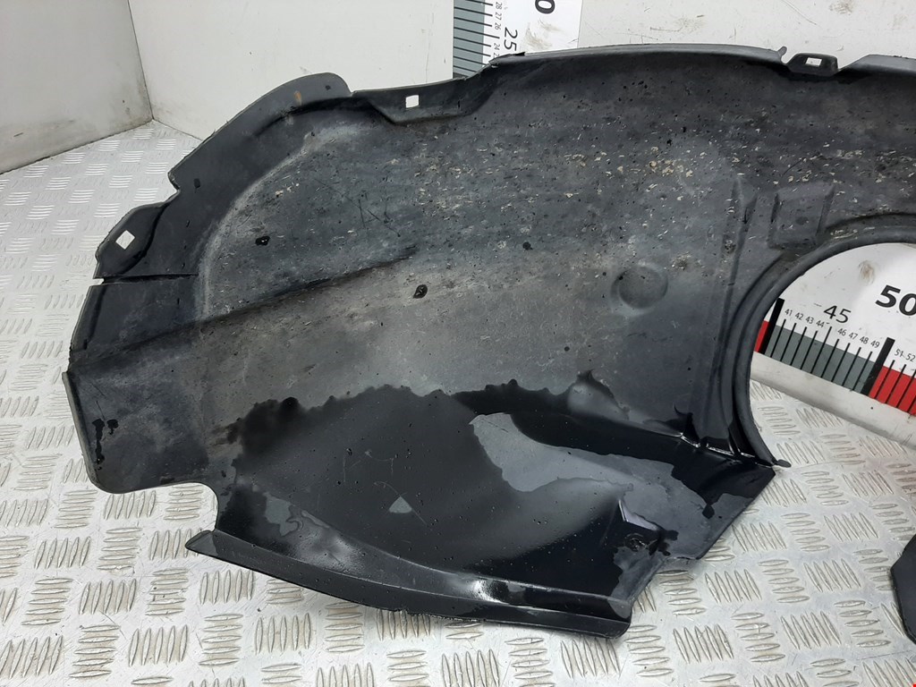 Локер (подкрылок) передний правый FORD Mondeo II 1996-2000