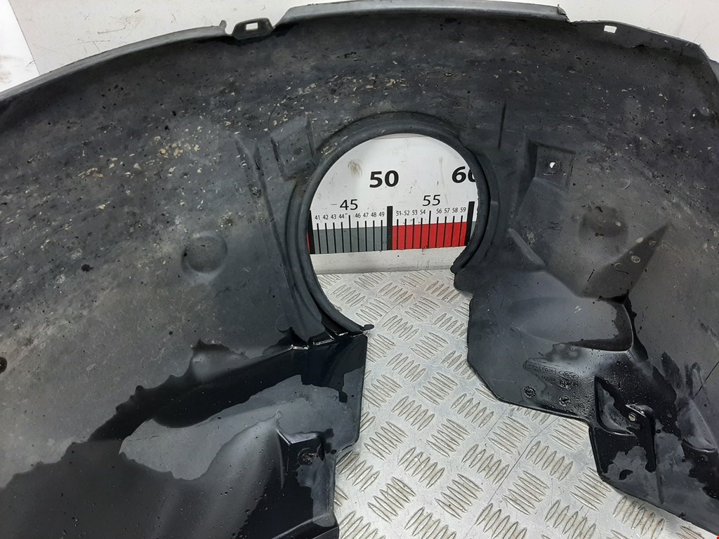 Локер (подкрылок) передний правый FORD Mondeo II 1996-2000