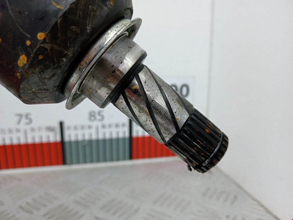 Полуось (привод, приводной вал) передняя правая OPEL Meriva A 2003-2010