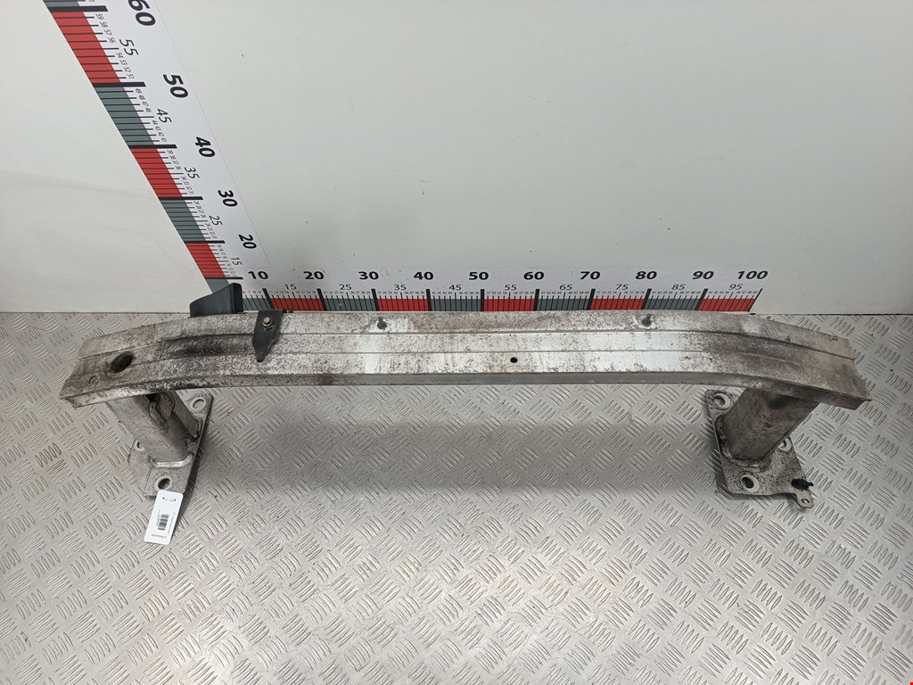 Усилитель бампера передний Renault Captur 2 (2021-2025)