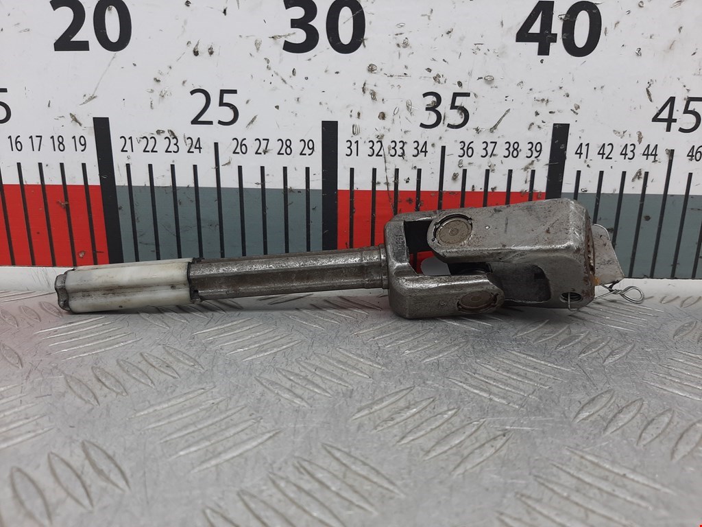 Кардан рулевой Volkswagen Golf 4 (1997-2004)