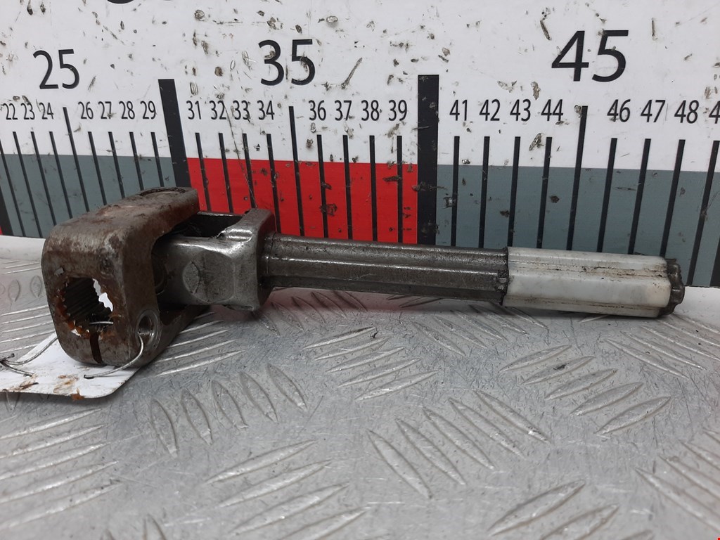 Кардан рулевой Volkswagen Golf 4 (1997-2004)