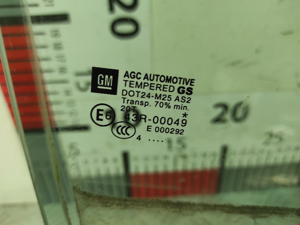Стекло двери заднее правое OPEL Zafira C 2012-2019