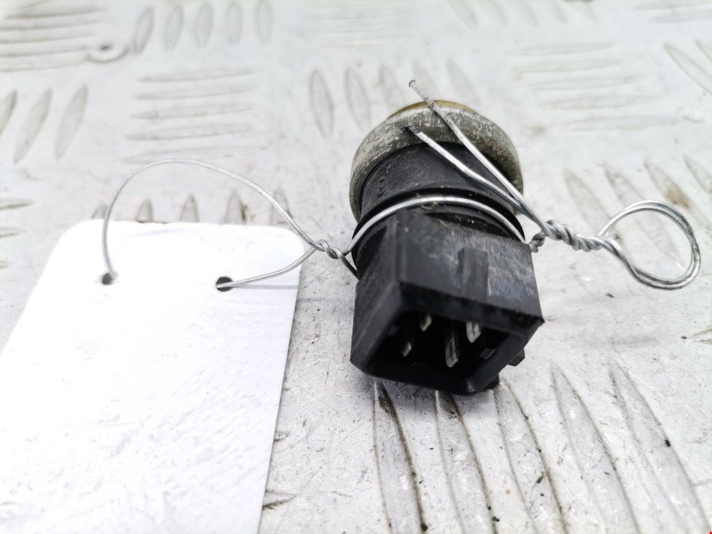 Датчик температуры (охлаждающей жидкости) RENAULT Kangoo 1997-2008