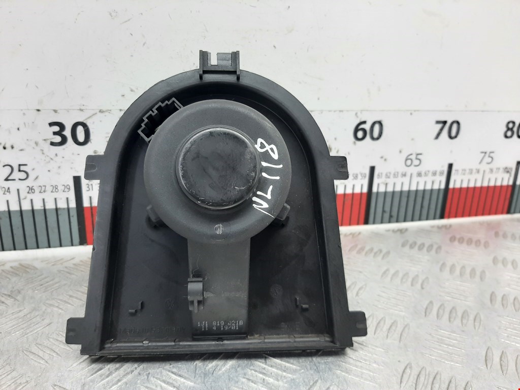 Моторчик (мотор) отопителя салона SEAT Toledo 1998-2004