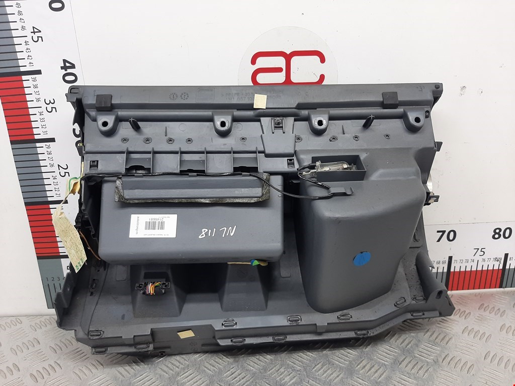 Бардачок SEAT Toledo 1998-2004