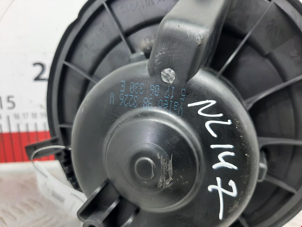 Моторчик (мотор) отопителя салона VOLKSWAGEN Touran 2003-2010