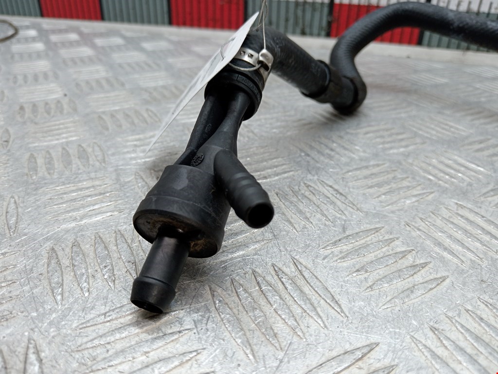 Трубка вакуумная BMW 5er 5 серия E39 1995-2004