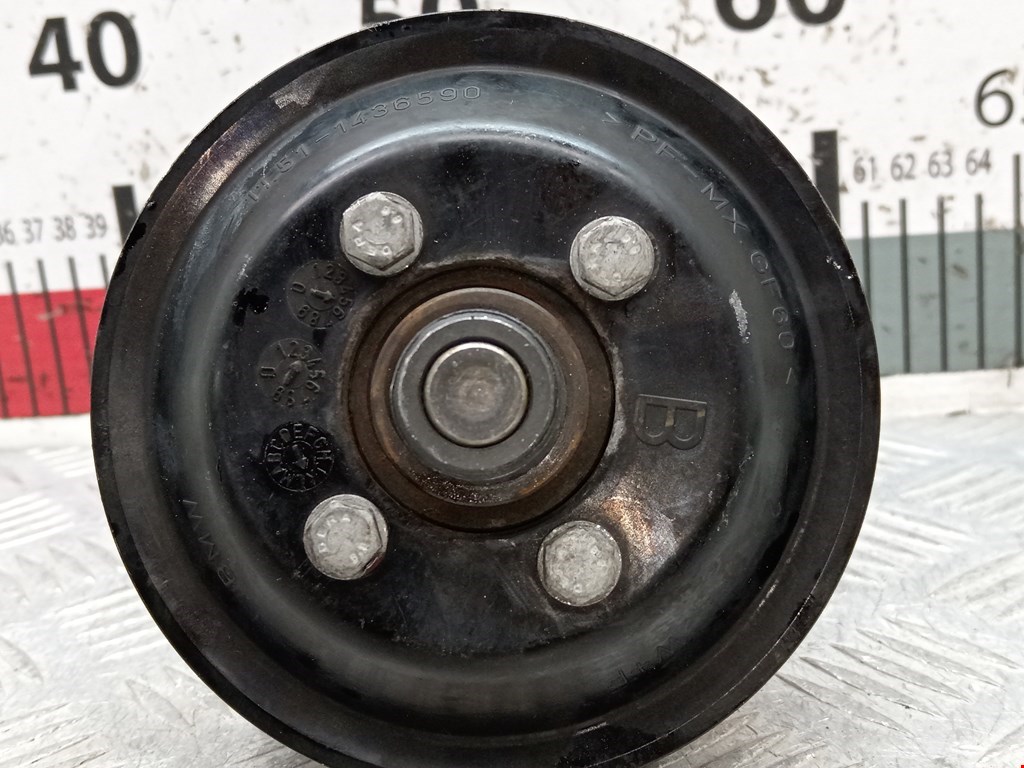 Насос водяной (помпа) BMW 5er 5 серия E39 1995-2004