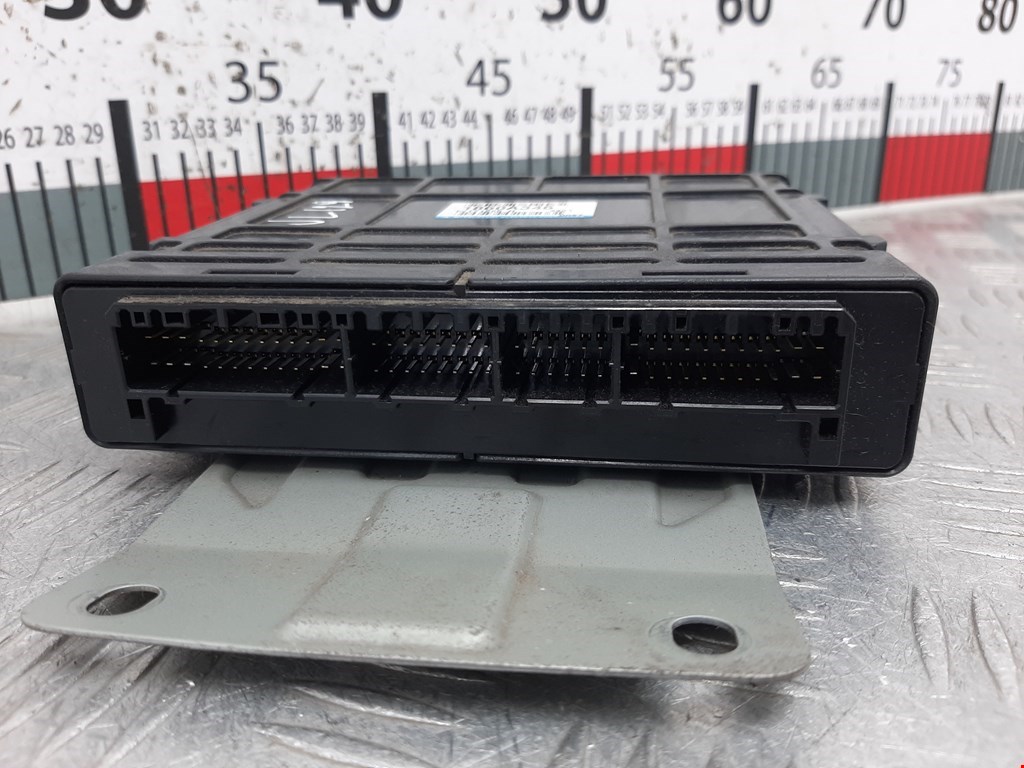 Блок управления двигателя (ЭБУ) MITSUBISHI Space Star 1999-2006