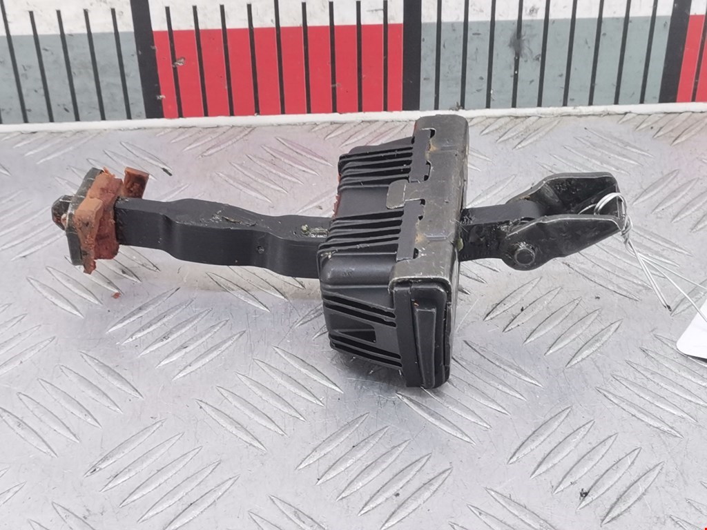 Ограничитель открывания двери BMW X5 E53 1999-2006