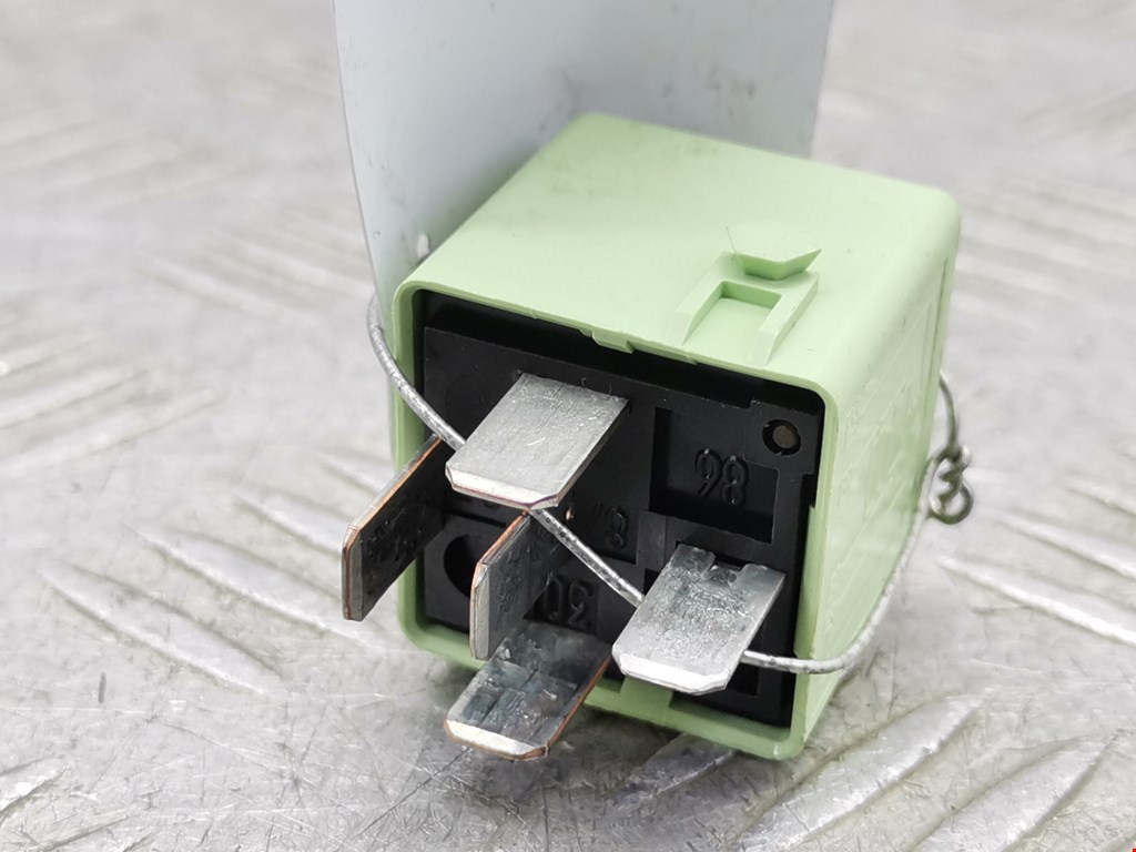 Реле BMW X5 E53 1999-2006