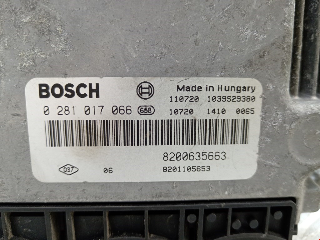 Блок управления двигателя (ЭБУ) OPEL Vivaro A 2001-2014