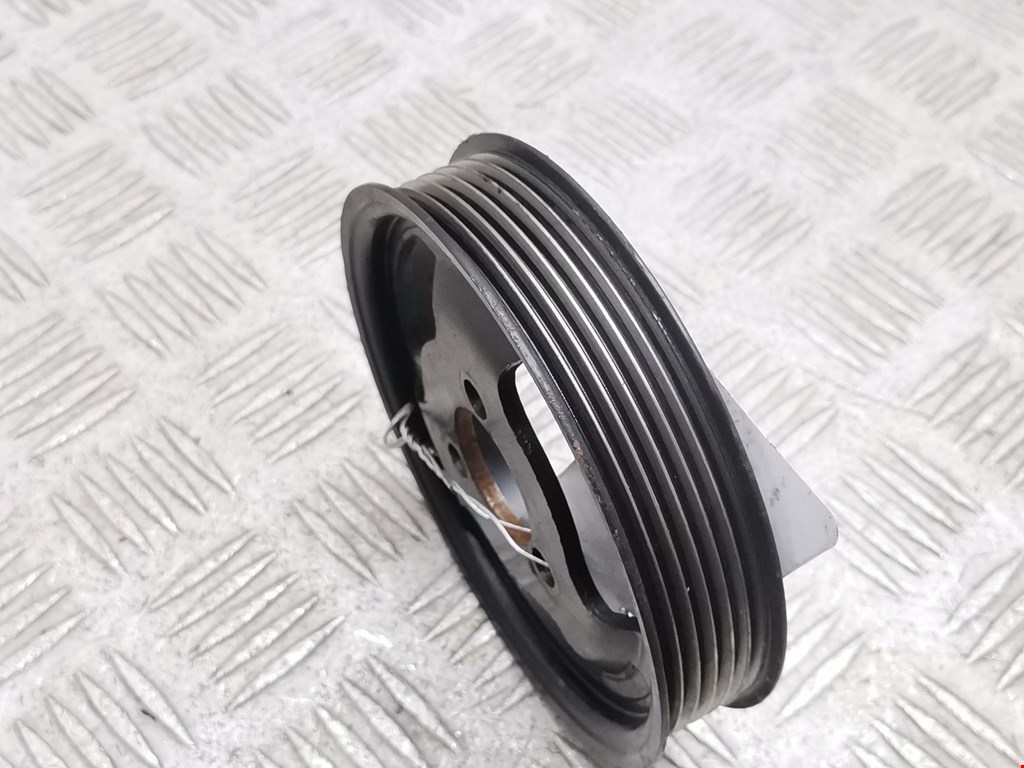 Шкив водяного насоса (помпы) SAAB 9-3 1998-2002