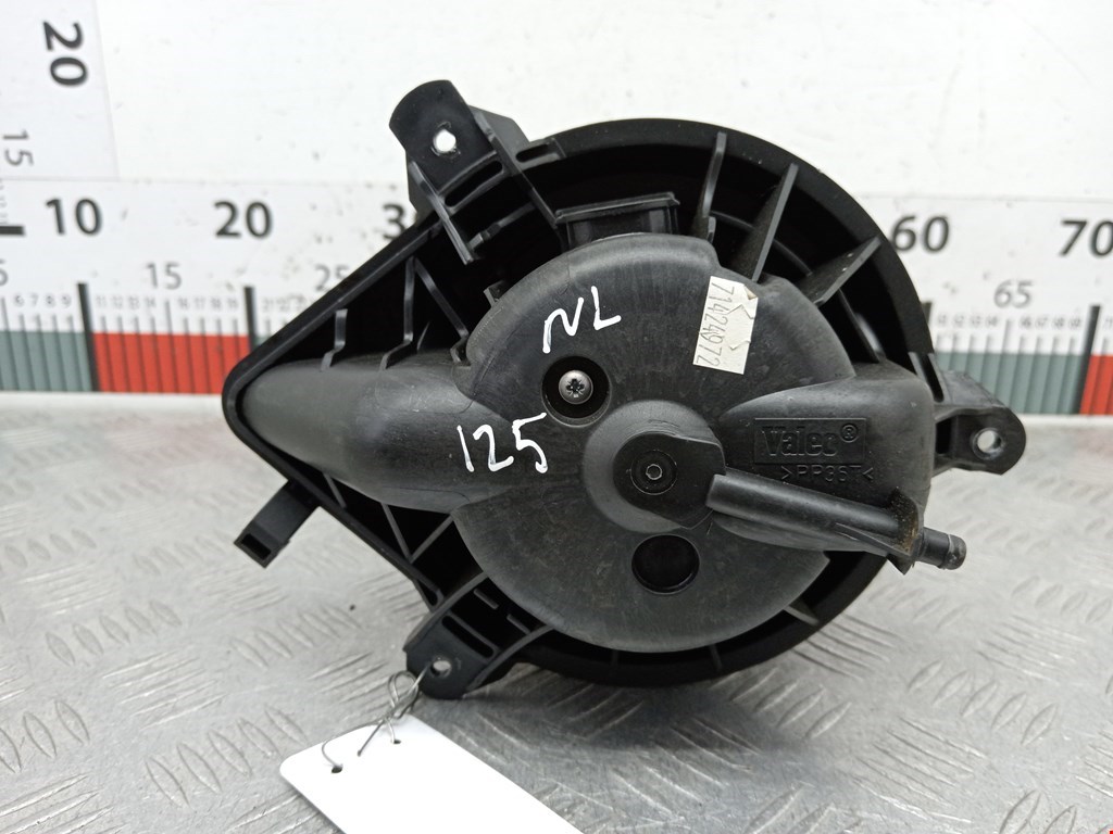 Моторчик (мотор) отопителя салона CITROEN Berlingo 1996-2012