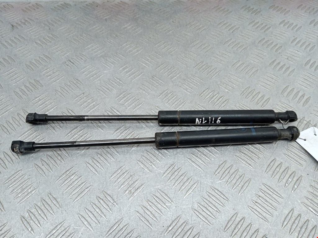 Амортизатор капота левый=правый BMW 5er 5 серия E39 1995-2004