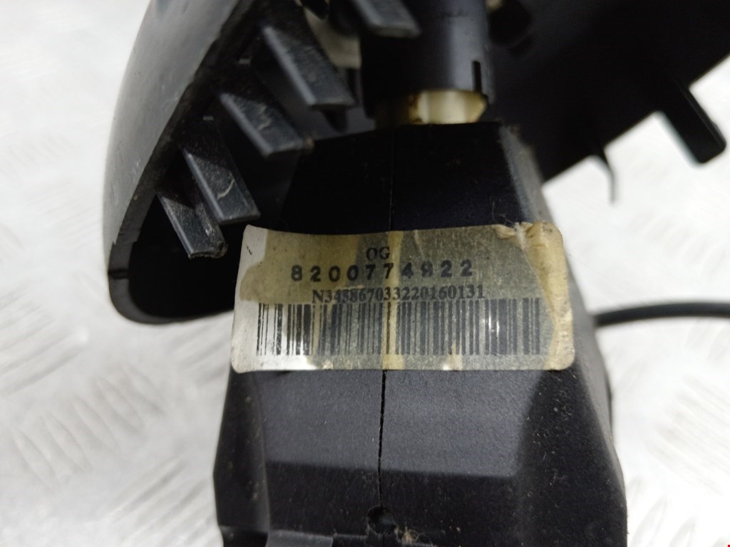 Кулиса (селектор) АКПП/МКПП в салоне OPEL Vivaro A 2001-2014