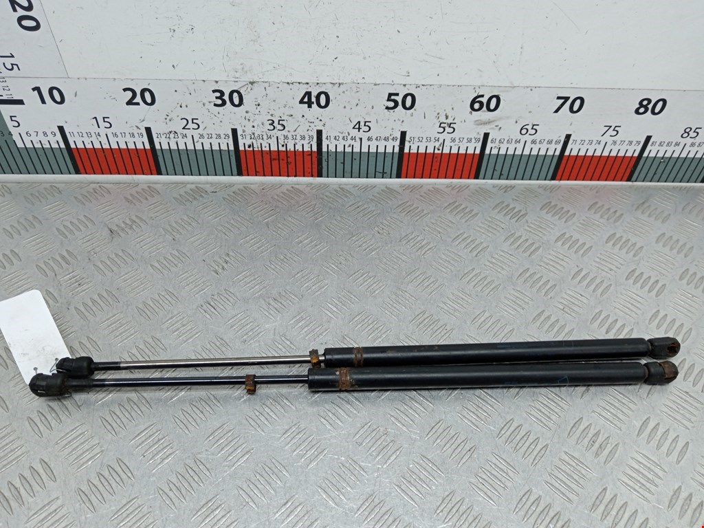 Амортизатор крышки (двери) багажника OPEL Zafira A 1999-2005