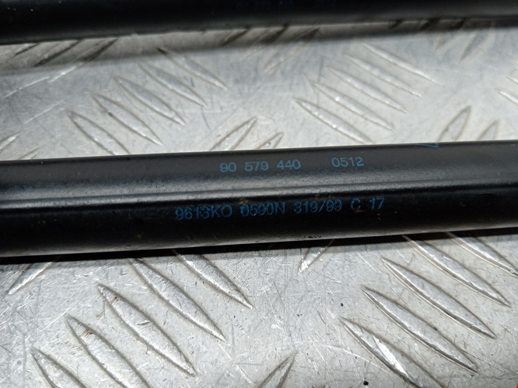 Амортизатор крышки (двери) багажника OPEL Zafira A 1999-2005