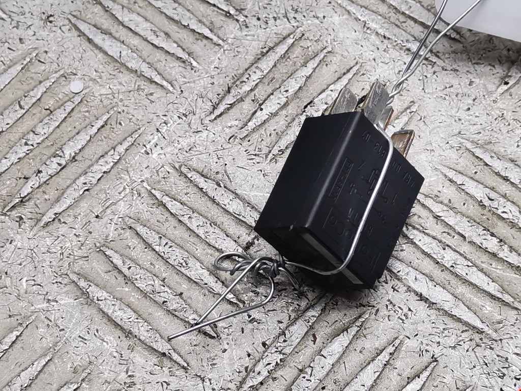 Реле LAND ROVER Freelander II 2006-2014