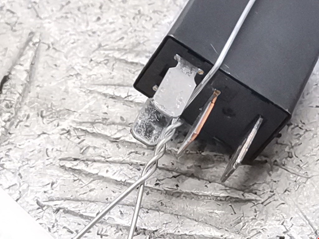 Реле LAND ROVER Freelander II 2006-2014