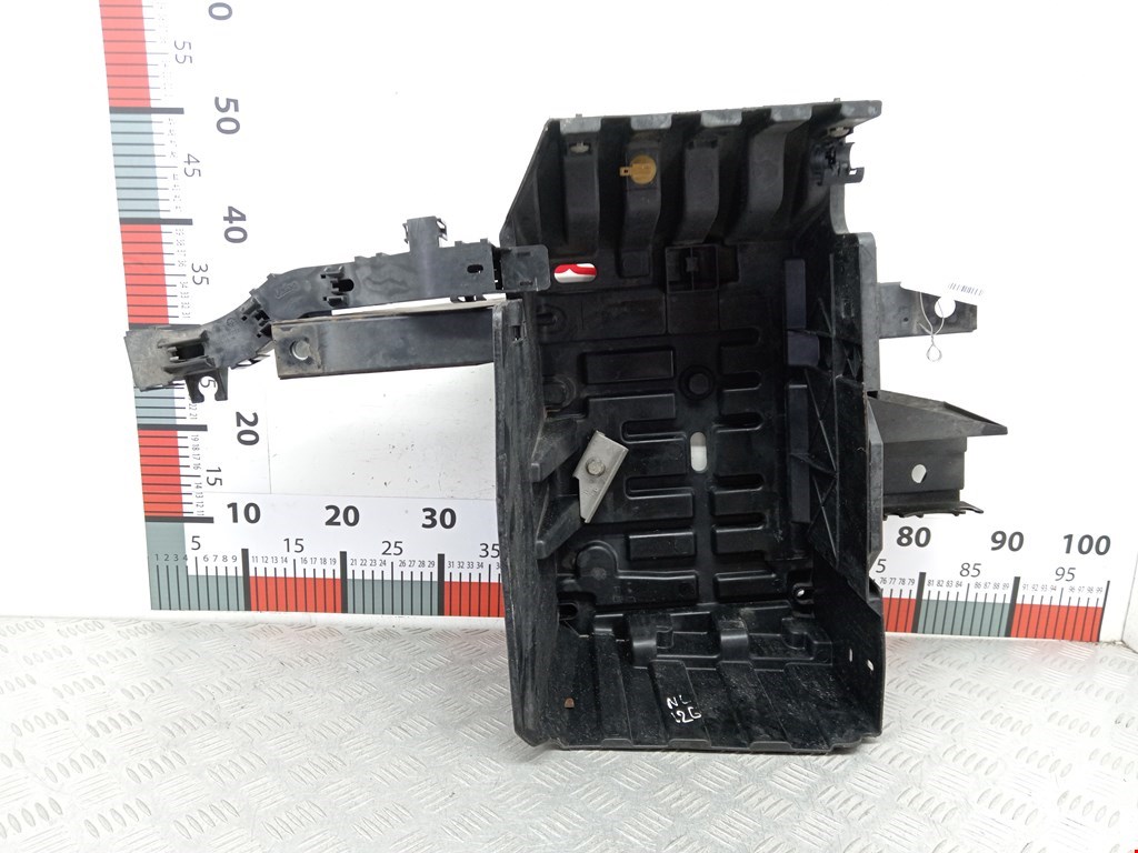 Крепление АКБ (корпус/подставка) OPEL Vivaro A 2001-2014